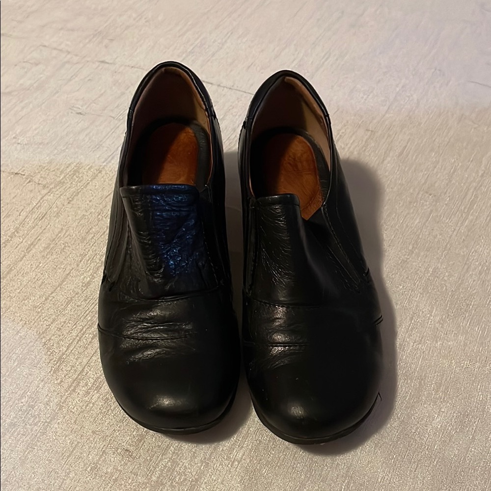Sofft Women’s Black Leather Shoes